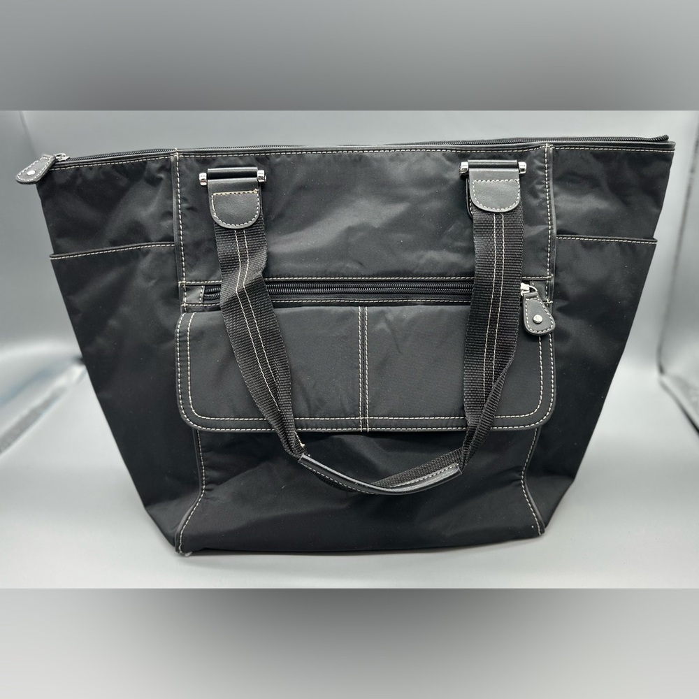 Liz Claiborne Black Womans Large Handbag, Purse